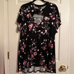 Torrid Black Top Size 2
